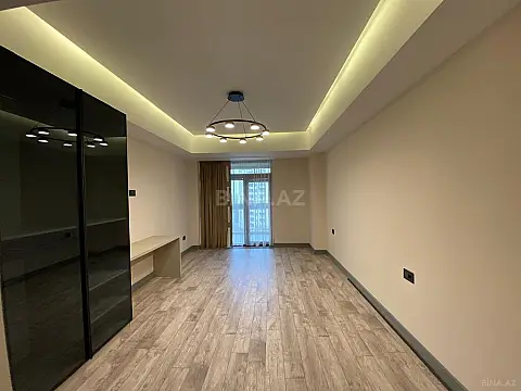 Satılır 2 otaqlı mənzil 84 m²