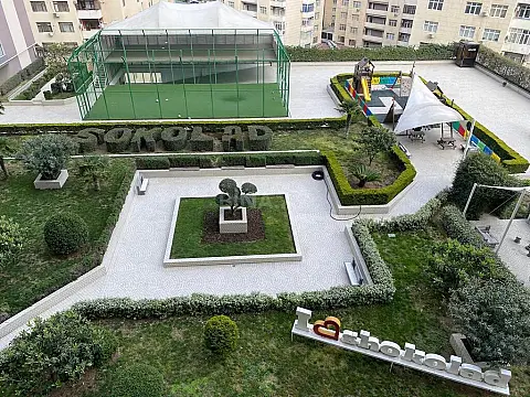 Satılır 2 otaqlı mənzil 84 m²