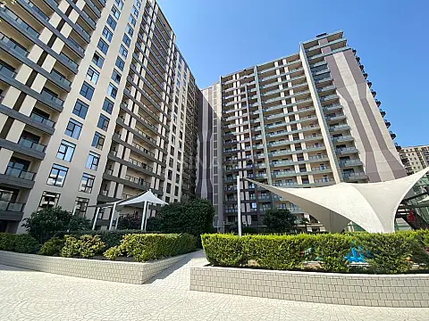 Satılır 2 otaqlı mənzil 84 m²