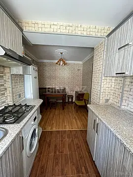 Kirayə verilir 2 otaqlı mənzil 65 m²