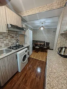 Kirayə verilir 2 otaqlı mənzil 65 m² — Bakı, Xətai m/s yanı 2 otaq 65.00 m²