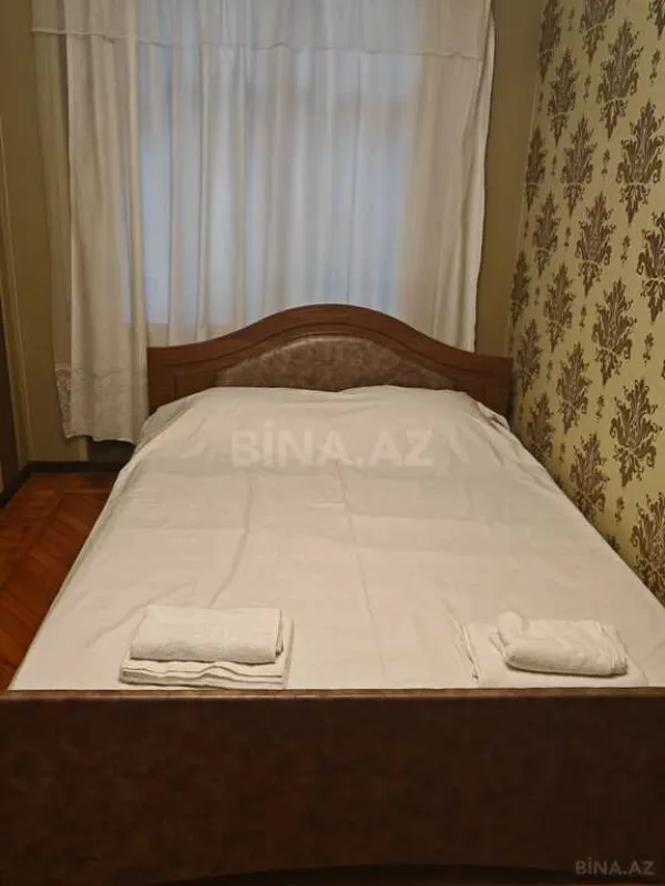 Kirayə verilir 2 otaqlı mənzil 65 m²