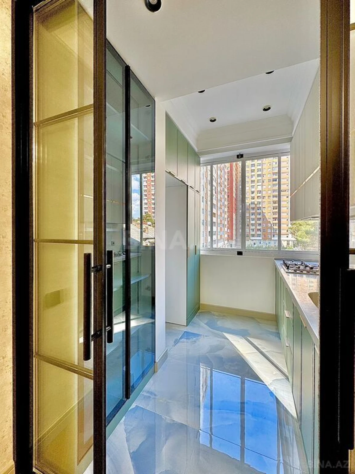 Satılır 3 otaqlı mənzil 70 m²