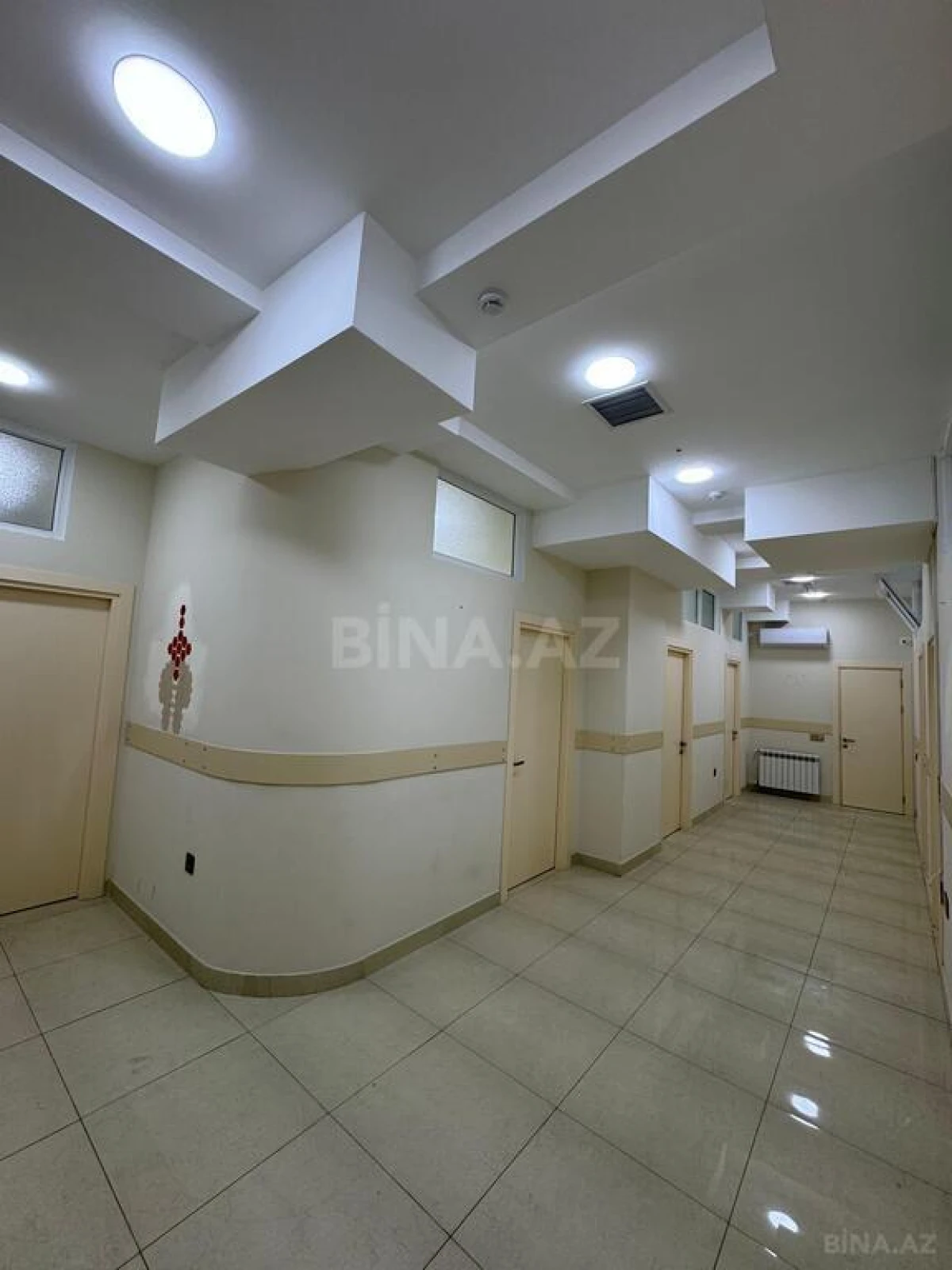 Kirayə verilir 7 otaqlı ofis 170 m²