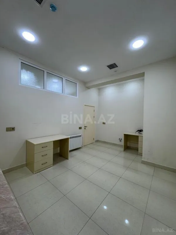 Kirayə verilir 7 otaqlı ofis 170 m²