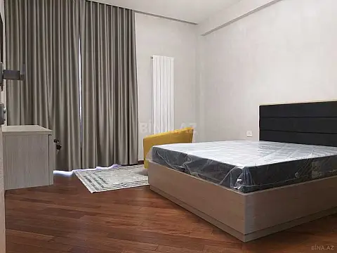 Satılır 2 otaqlı mənzil 82 m²
