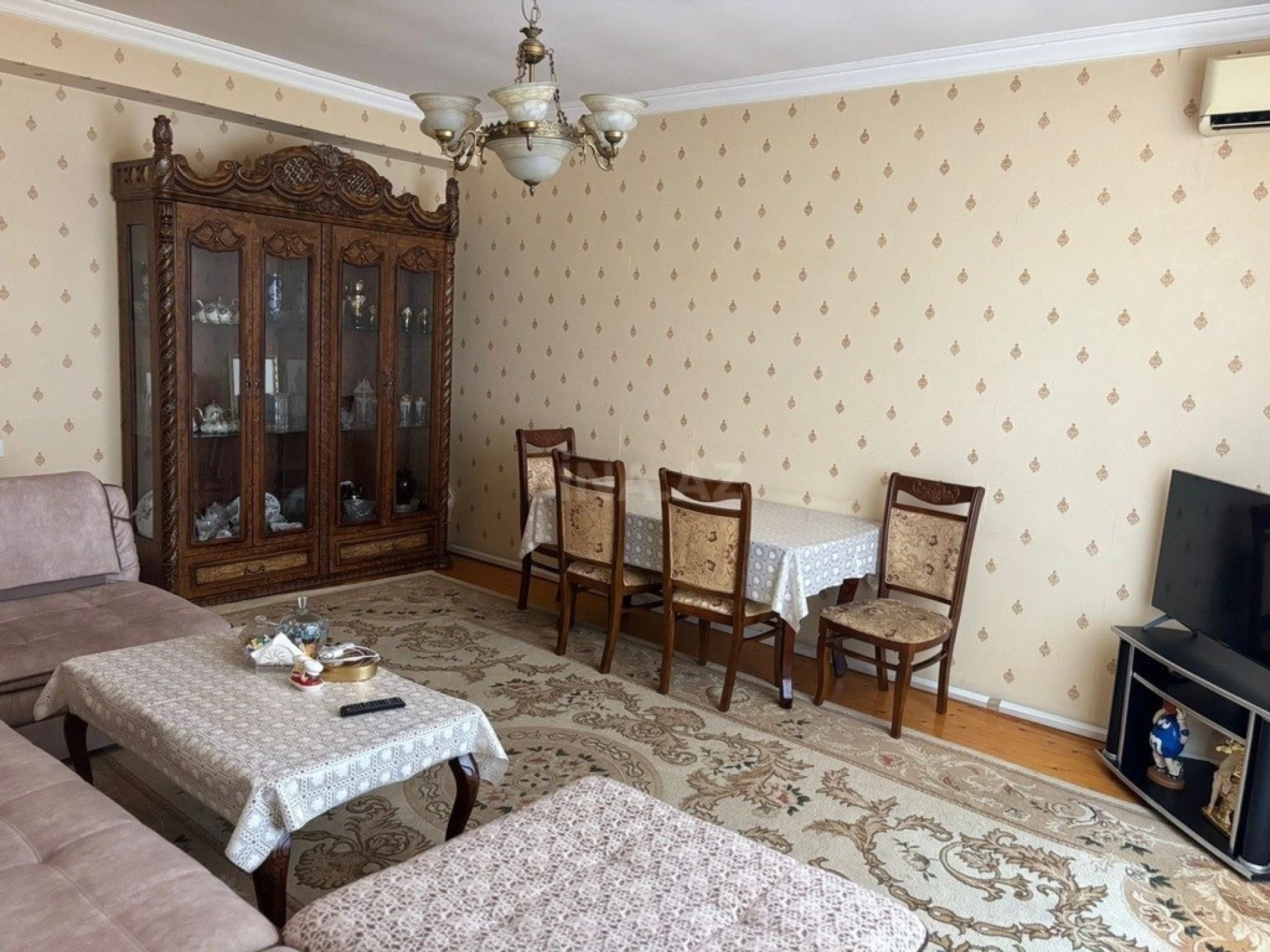 Satılır 3 otaqlı mənzil 67 m²