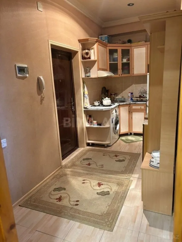 Satılır 3 otaqlı mənzil 67 m²