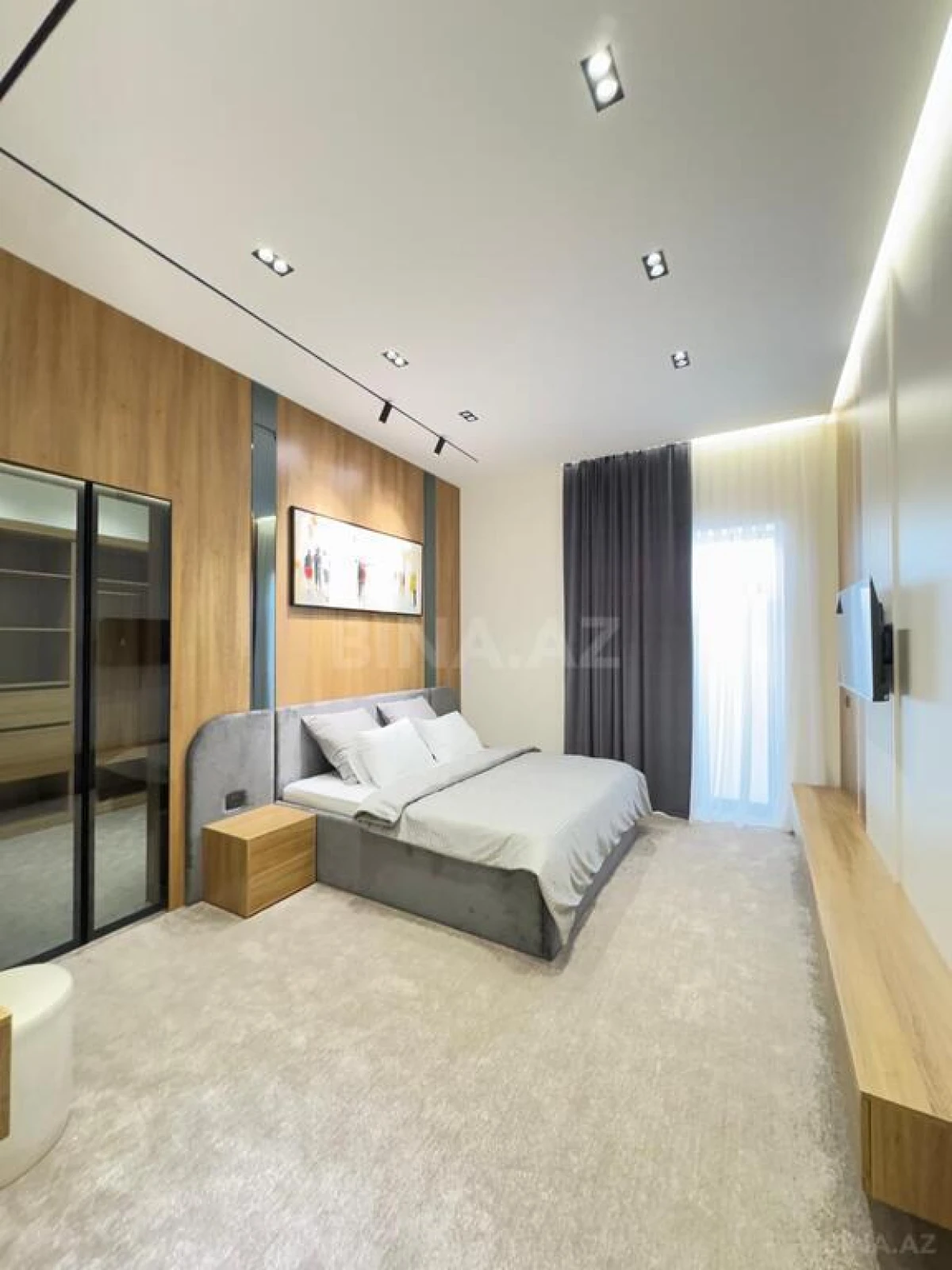Satılır 6 otaqlı həyət evi 280 m²