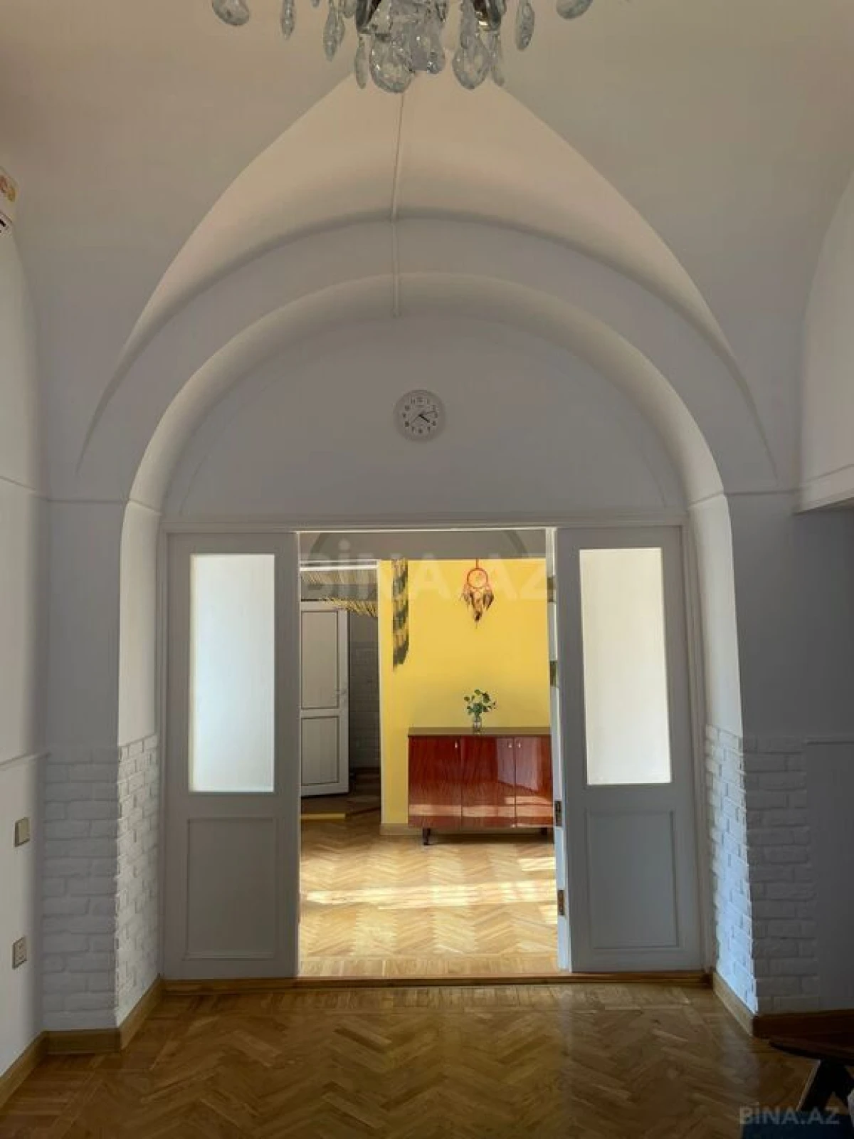 Kirayə verilir 5 otaqlı ofis 110 m²