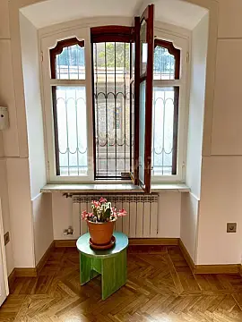 Kirayə verilir 5 otaqlı ofis 110 m²