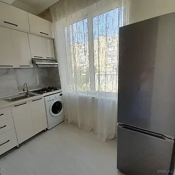 Satılır 3 otaqlı mənzil 75 m² — Bakı, Həzi Aslanov qəs. 3 otaq 75.00 m²