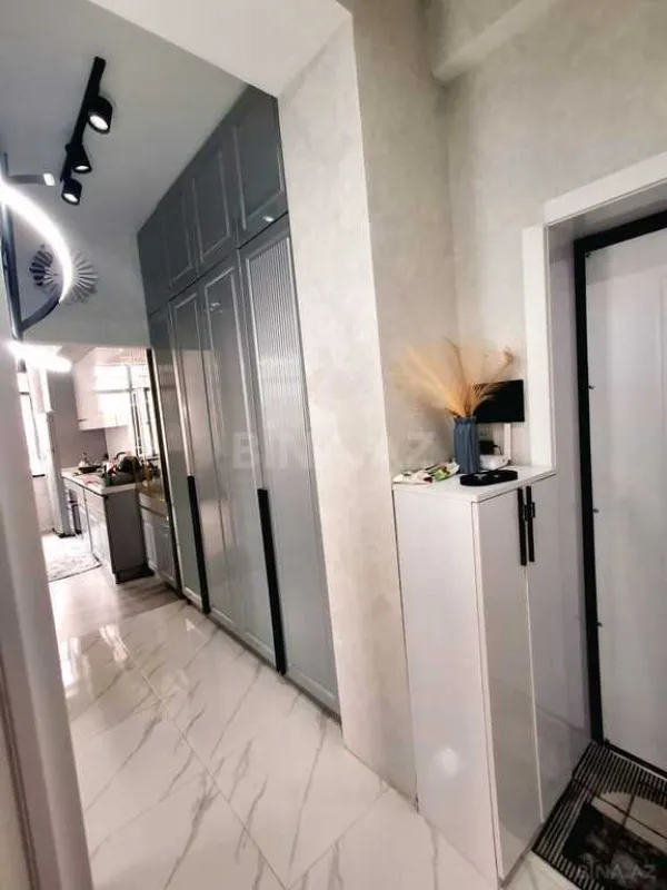 Satılır 3 otaqlı mənzil 67 m²