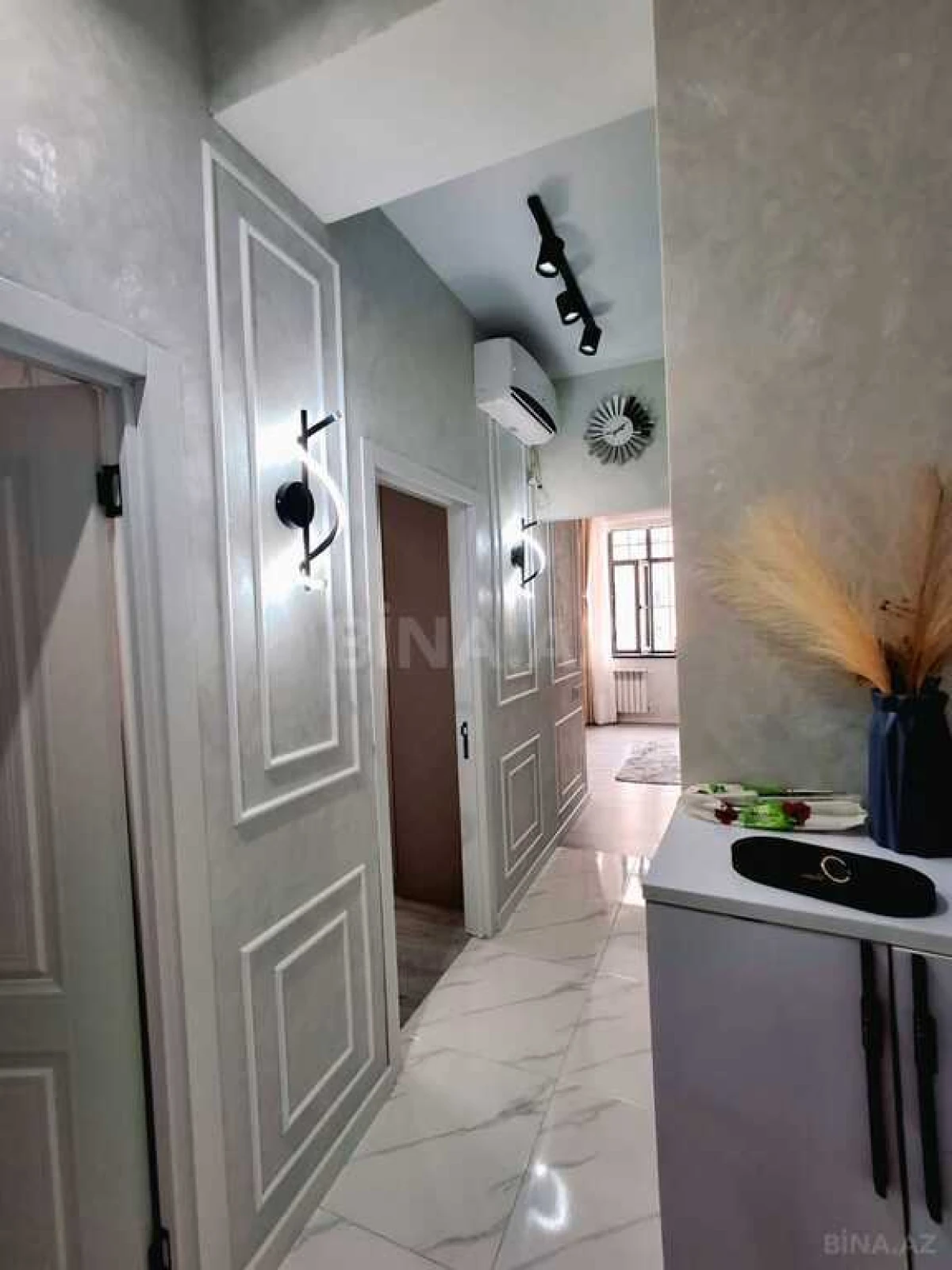 Satılır 3 otaqlı mənzil 67 m²