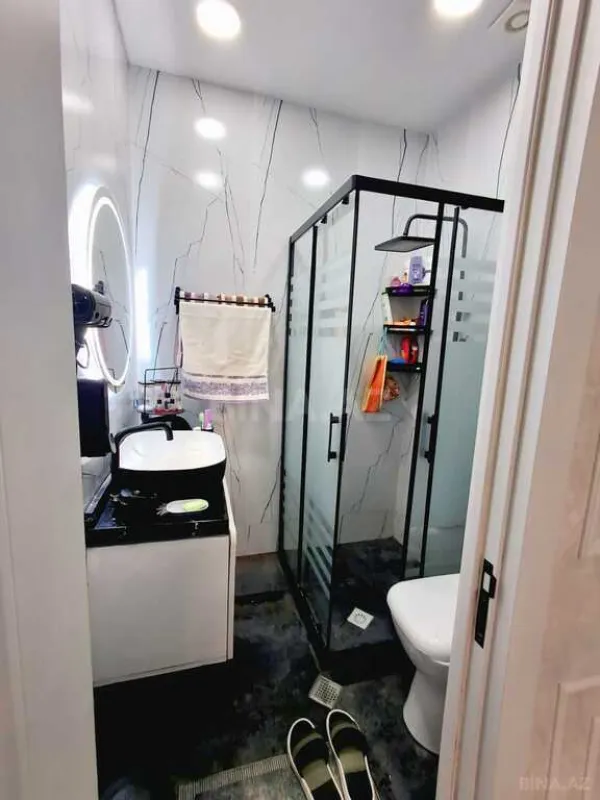 Satılır 3 otaqlı mənzil 67 m²