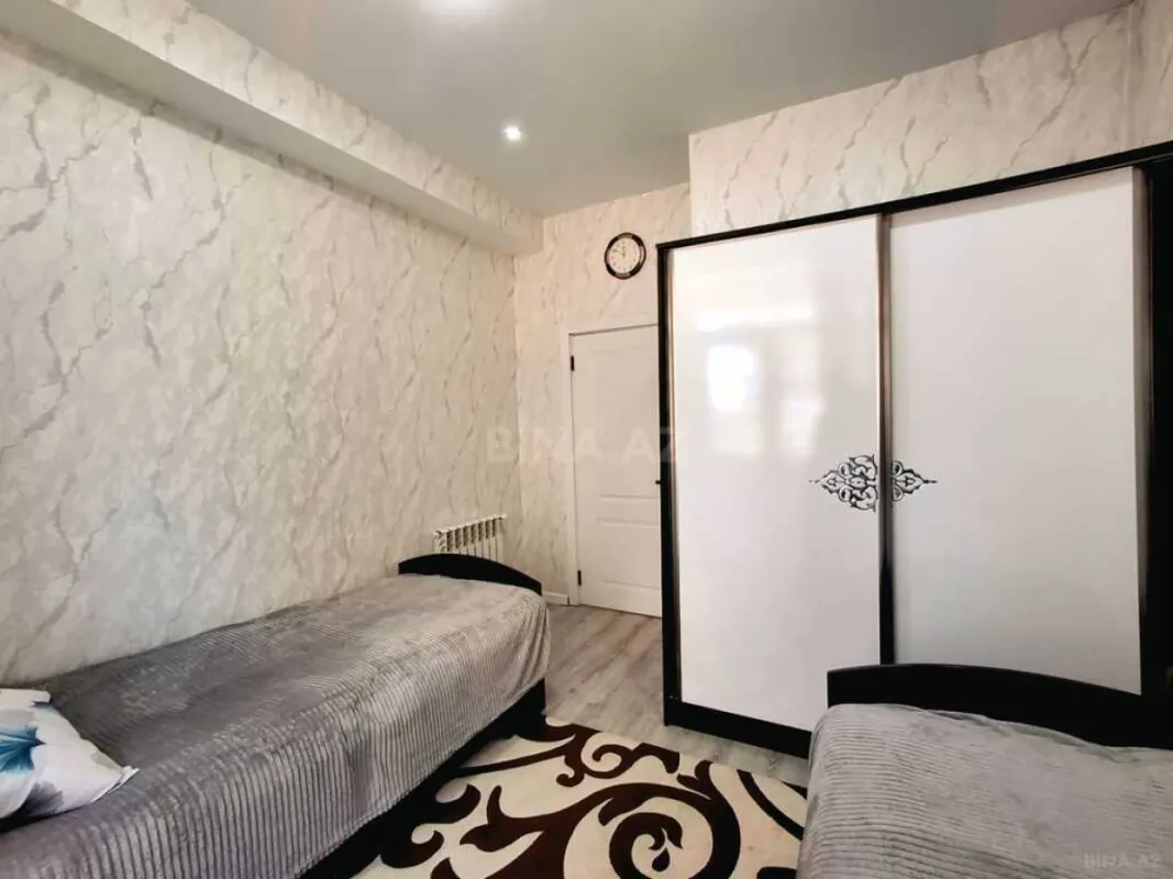 Satılır 3 otaqlı mənzil 67 m²