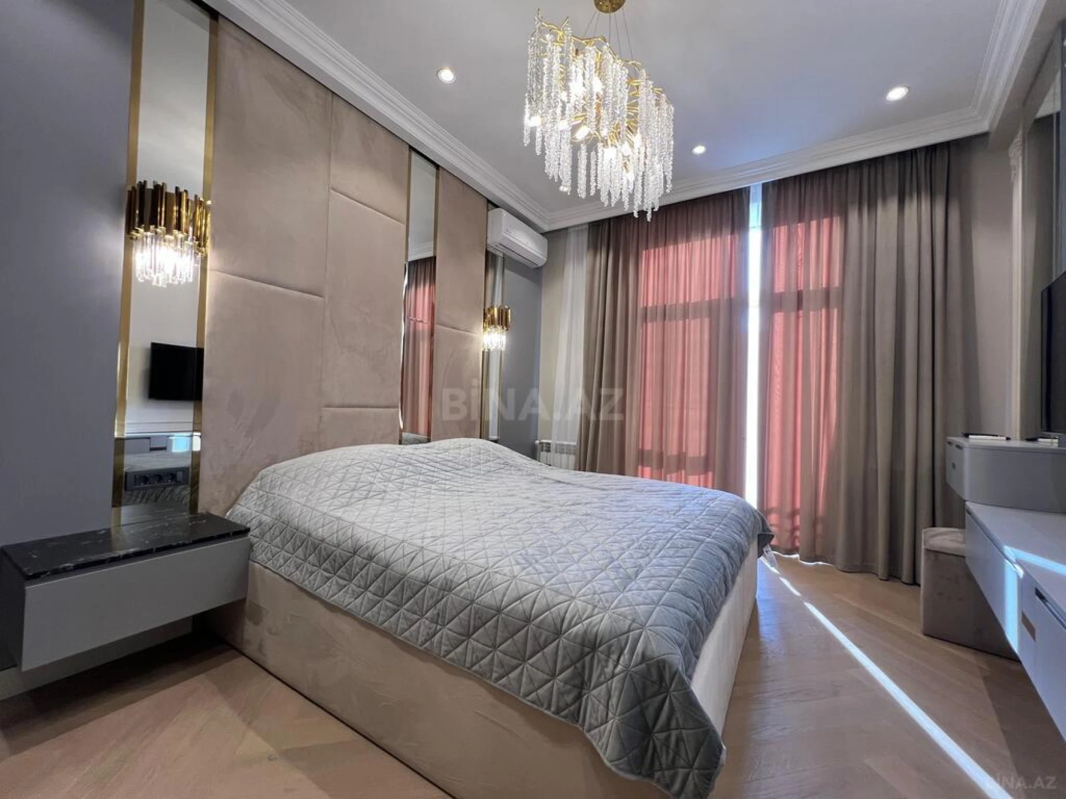 Kirayə verilir 2 otaqlı mənzil 60 m²