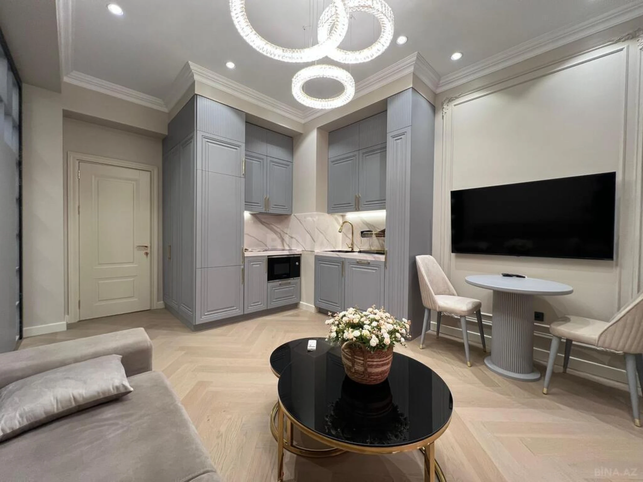 Kirayə verilir 2 otaqlı mənzil 60 m²