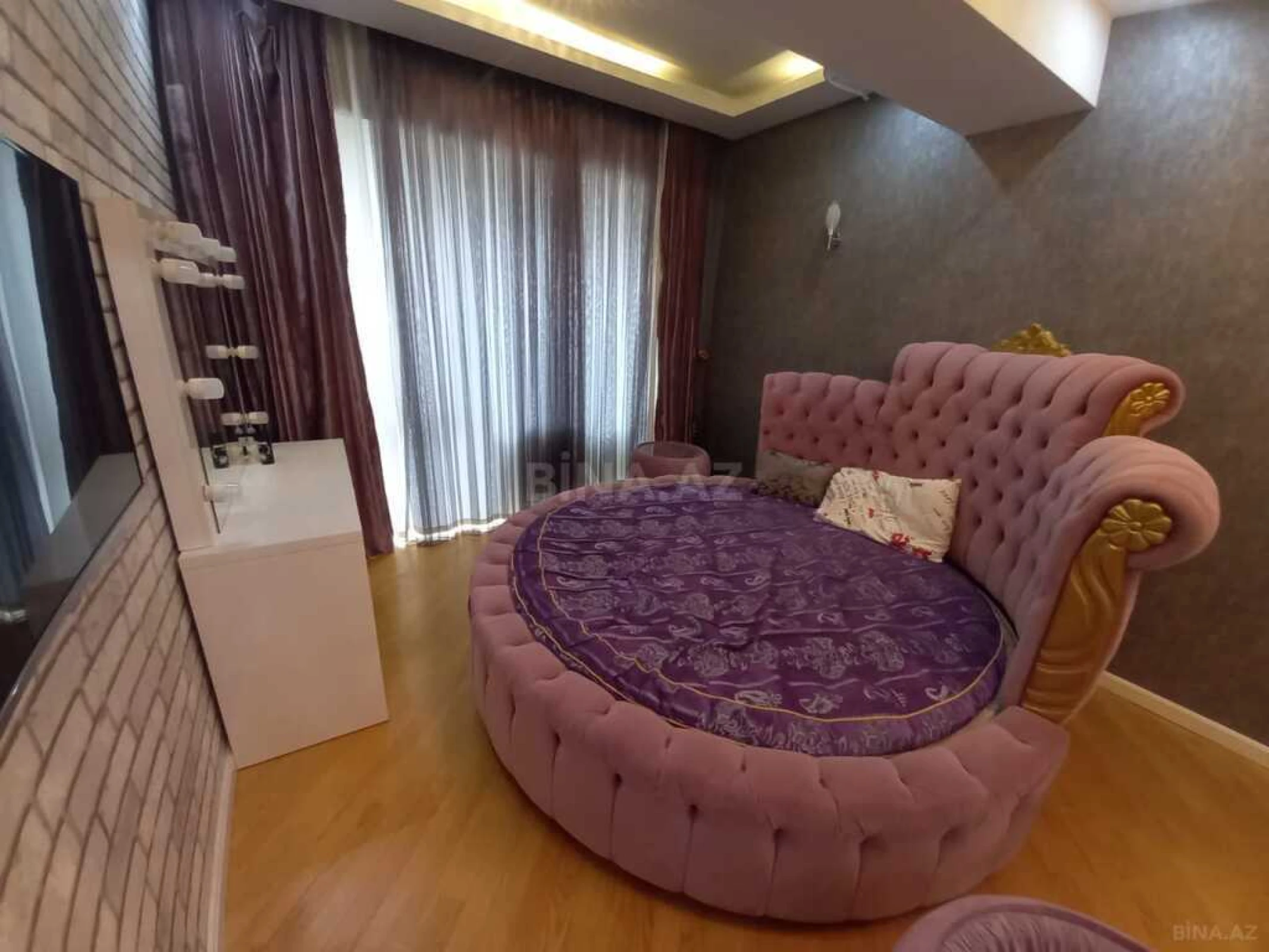 Kirayə verilir 3 otaqlı mənzil 120 m²