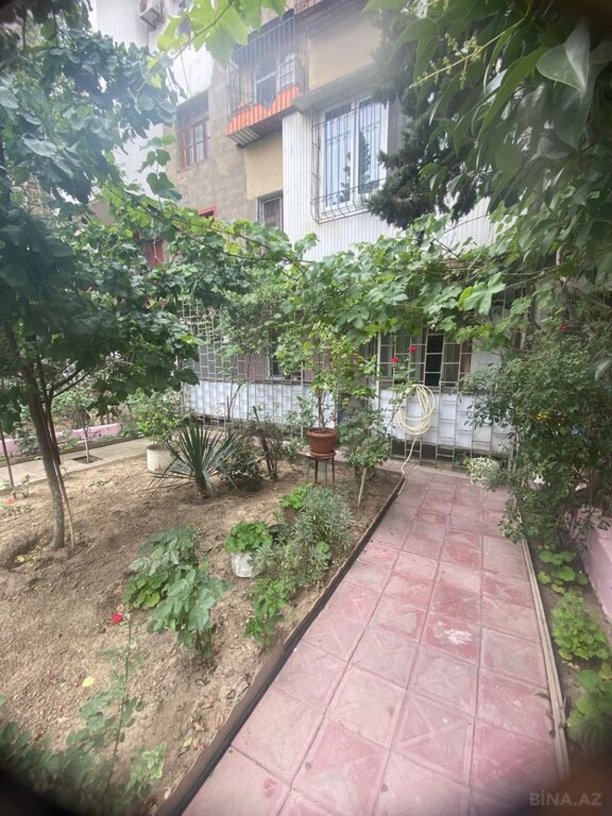 Satılır 3 otaqlı mənzil 75 m²