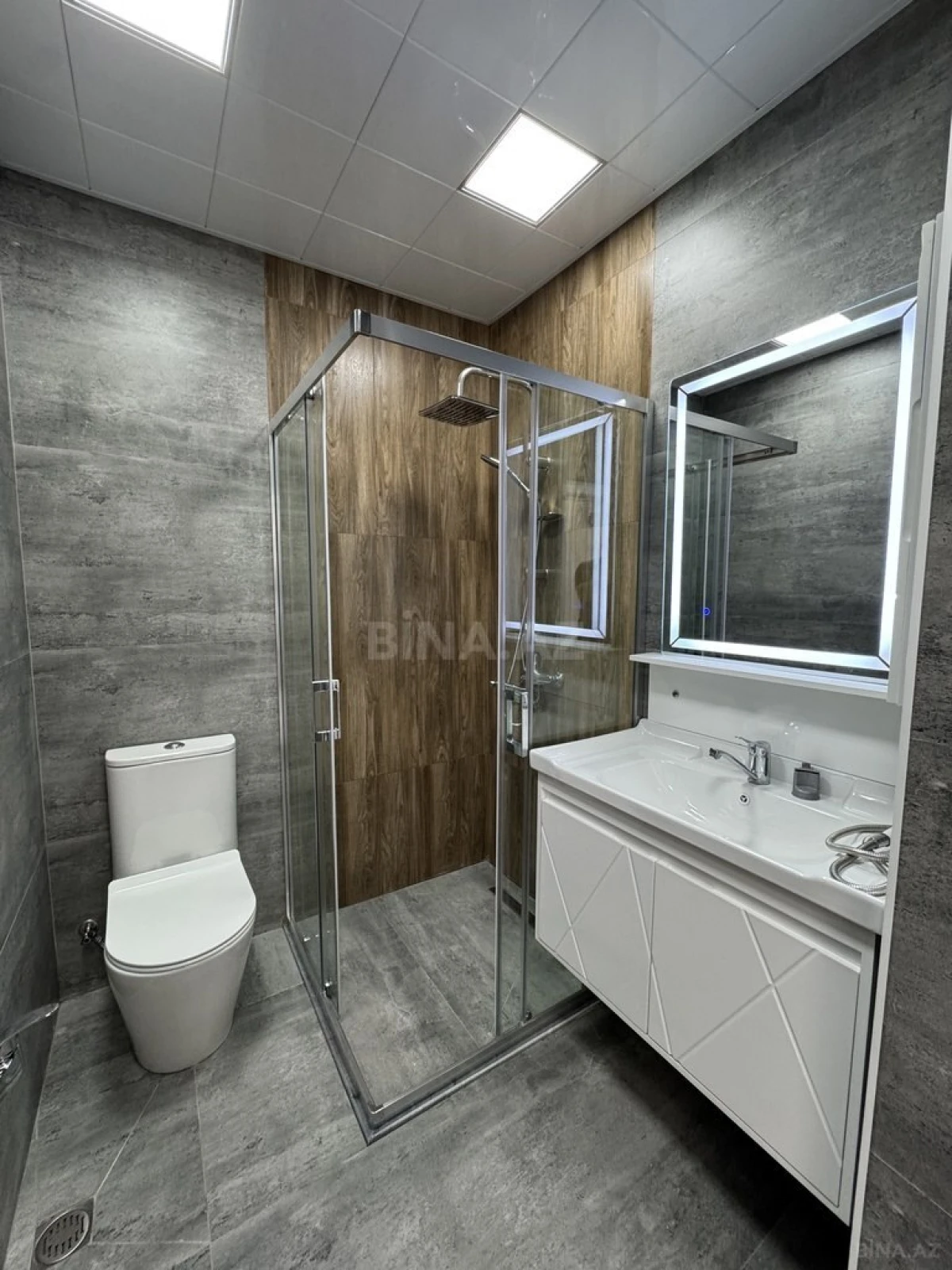 Satılır 3 otaqlı mənzil 80 m²