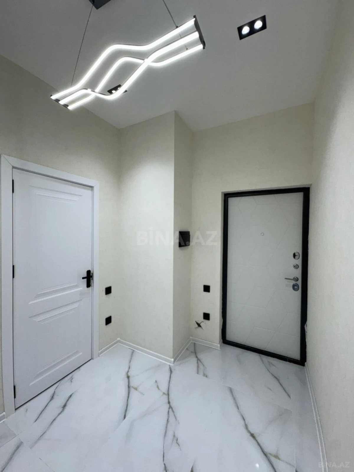 Satılır 3 otaqlı mənzil 80 m²