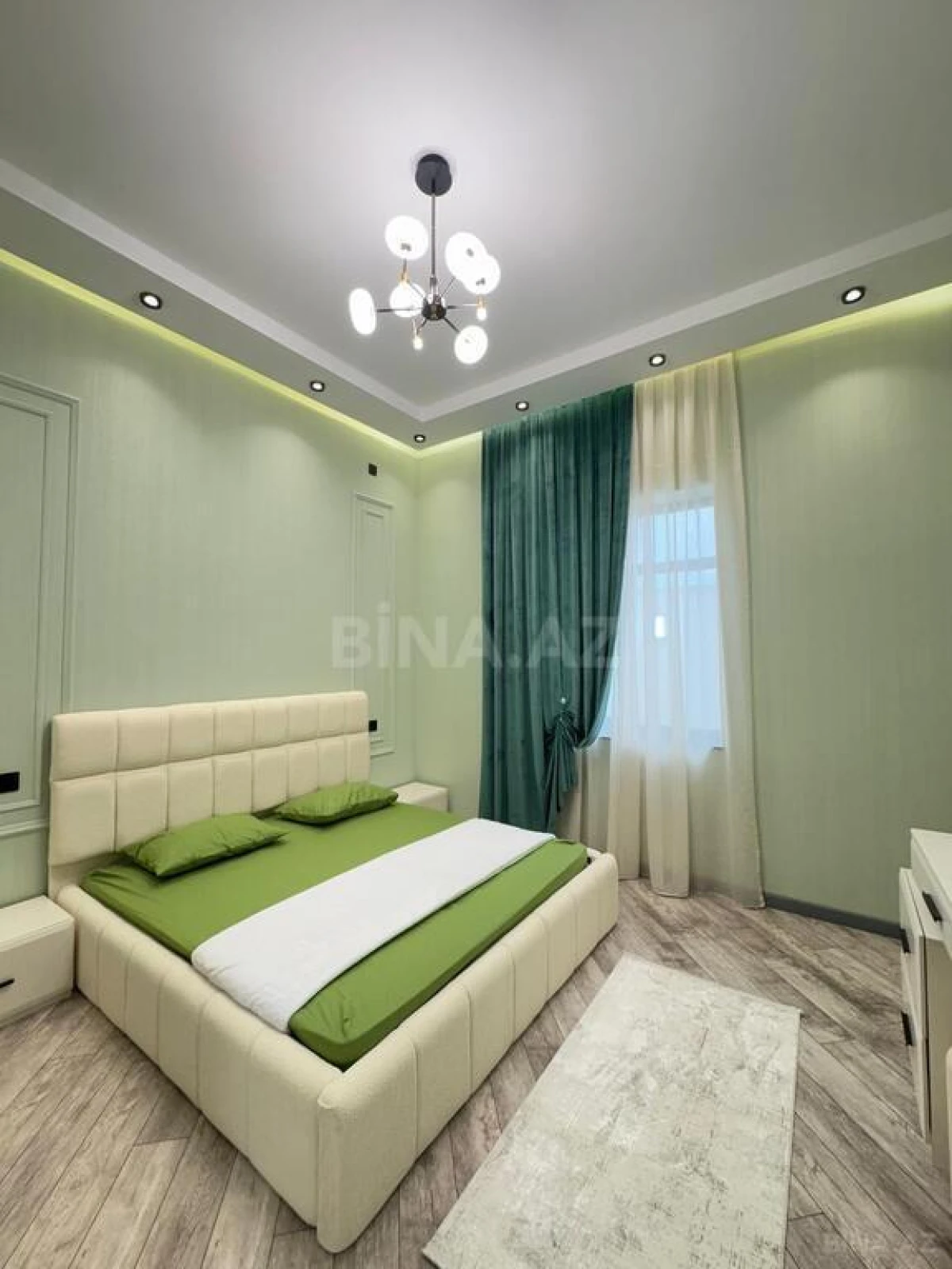 Satılır 4 otaqlı həyət evi 190 m²