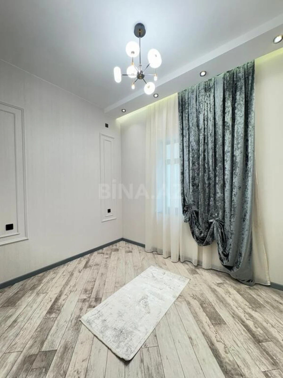 Satılır 4 otaqlı həyət evi 190 m²