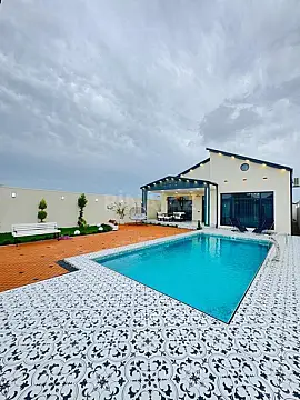 Satılır 4 otaqlı həyət evi 190 m²