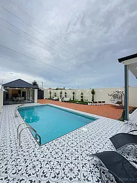 Satılır 4 otaqlı həyət evi 190 m²