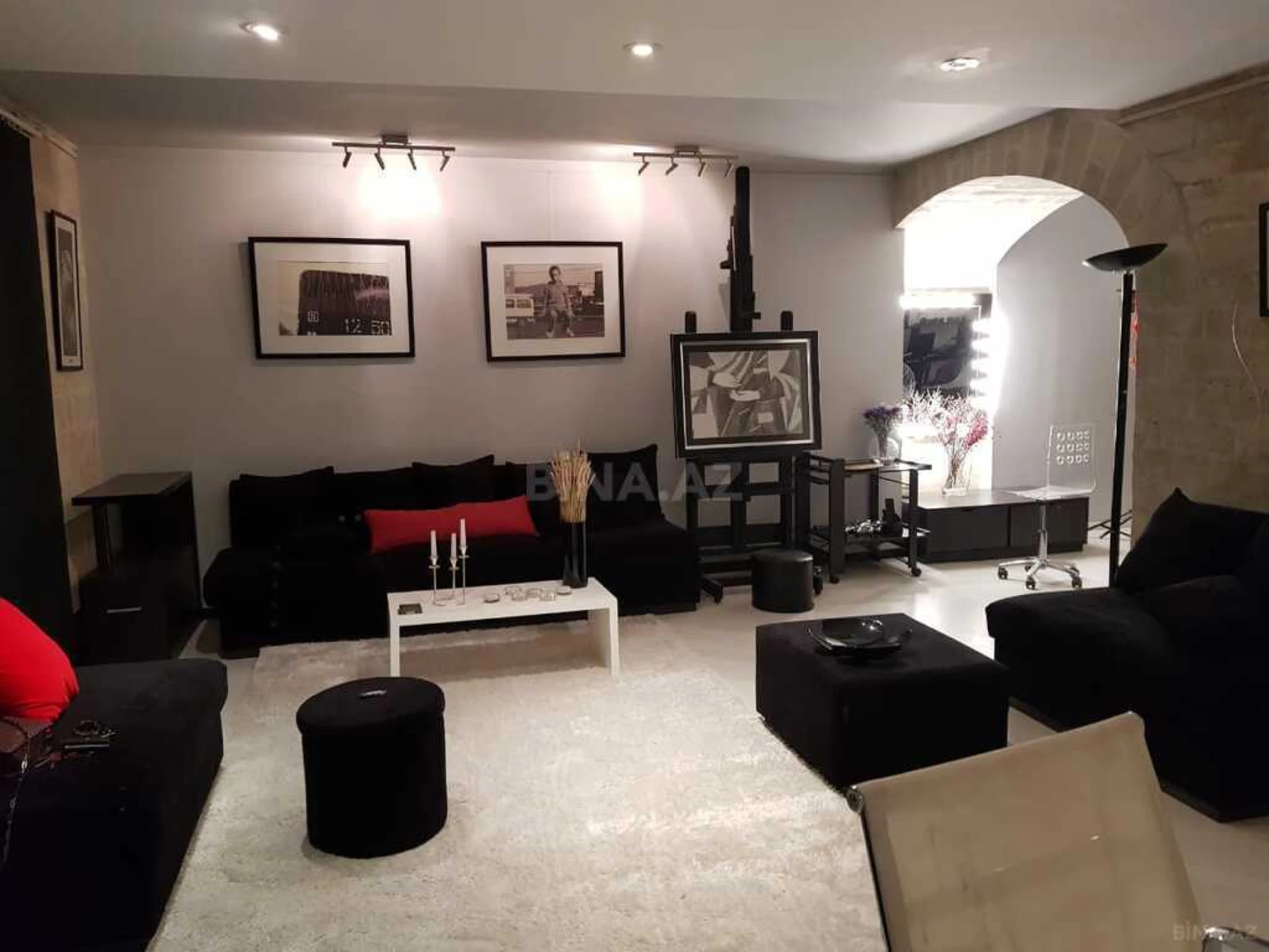 Satılır obyekt 100 m²