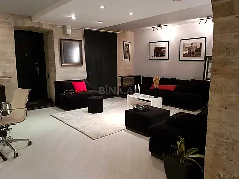 Satılır obyekt 100 m²