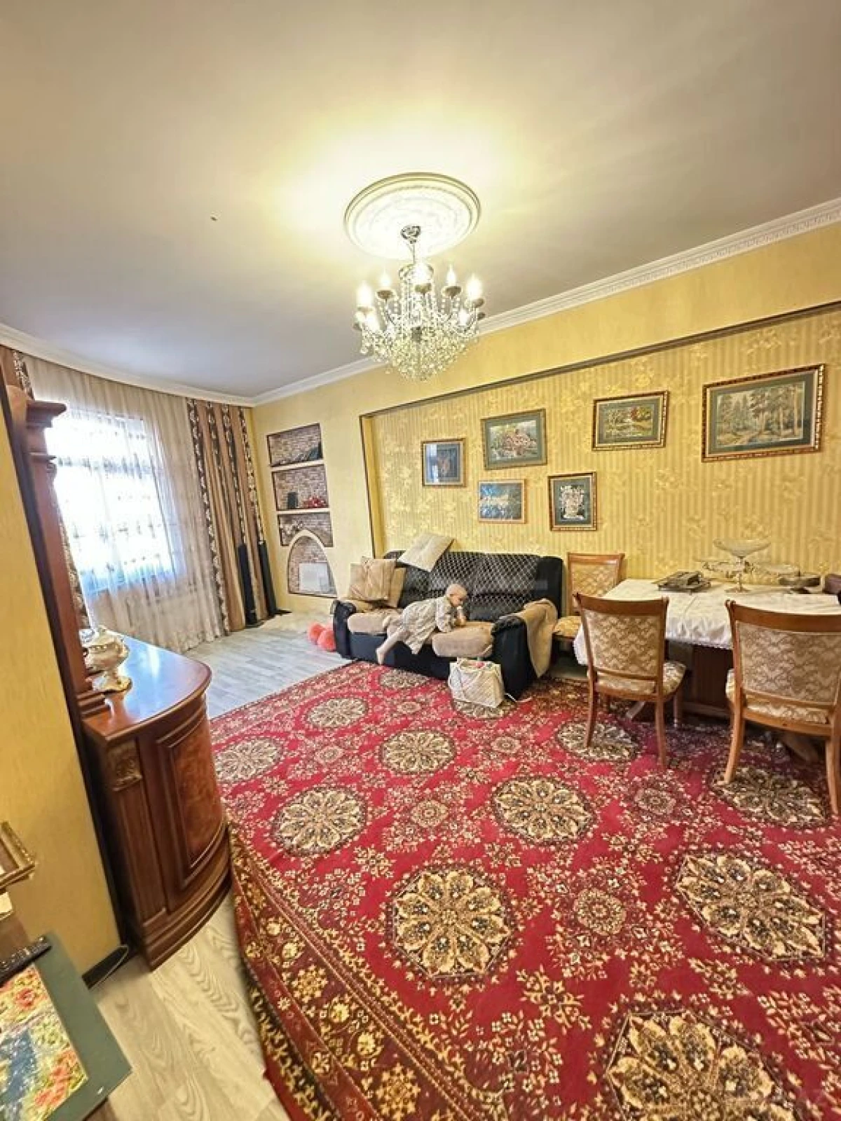 Satılır 3 otaqlı mənzil 115 m²