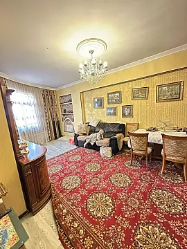 Satılır 3 otaqlı mənzil 115 m²