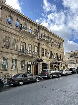 Kirayə verilir 2 otaqlı ofis 65 m² — Bakı, İçərişəhər 2 otaq 65.00 m²