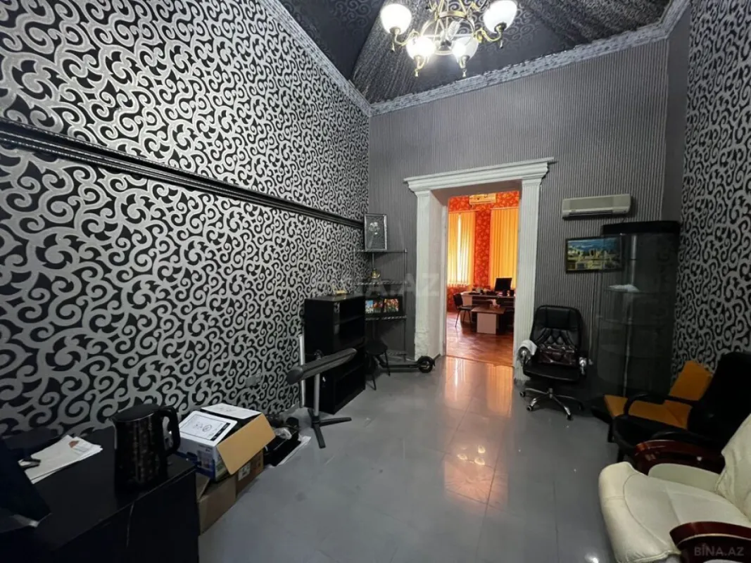 Kirayə verilir 2 otaqlı ofis 65 m²