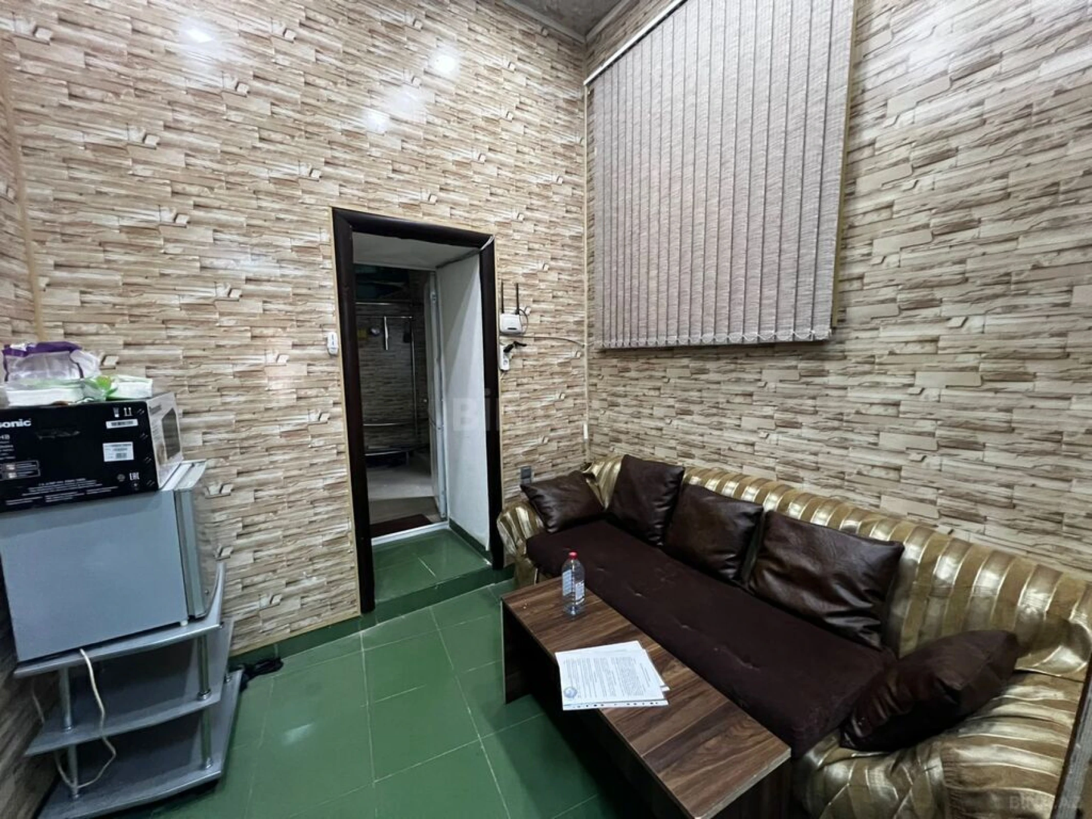 Kirayə verilir 2 otaqlı ofis 65 m²