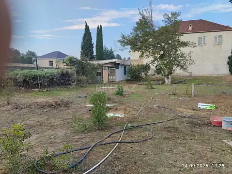 Satılır torpaq sahəsi 8 m²