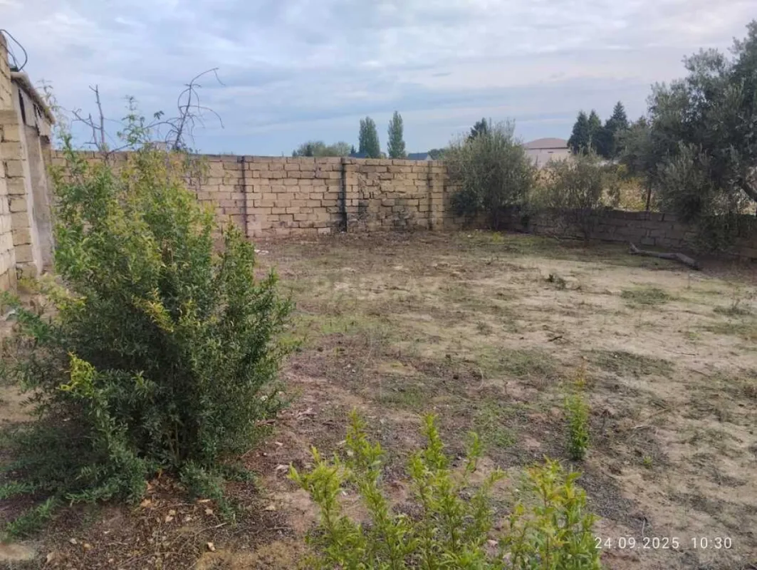 Satılır torpaq sahəsi 8 m²