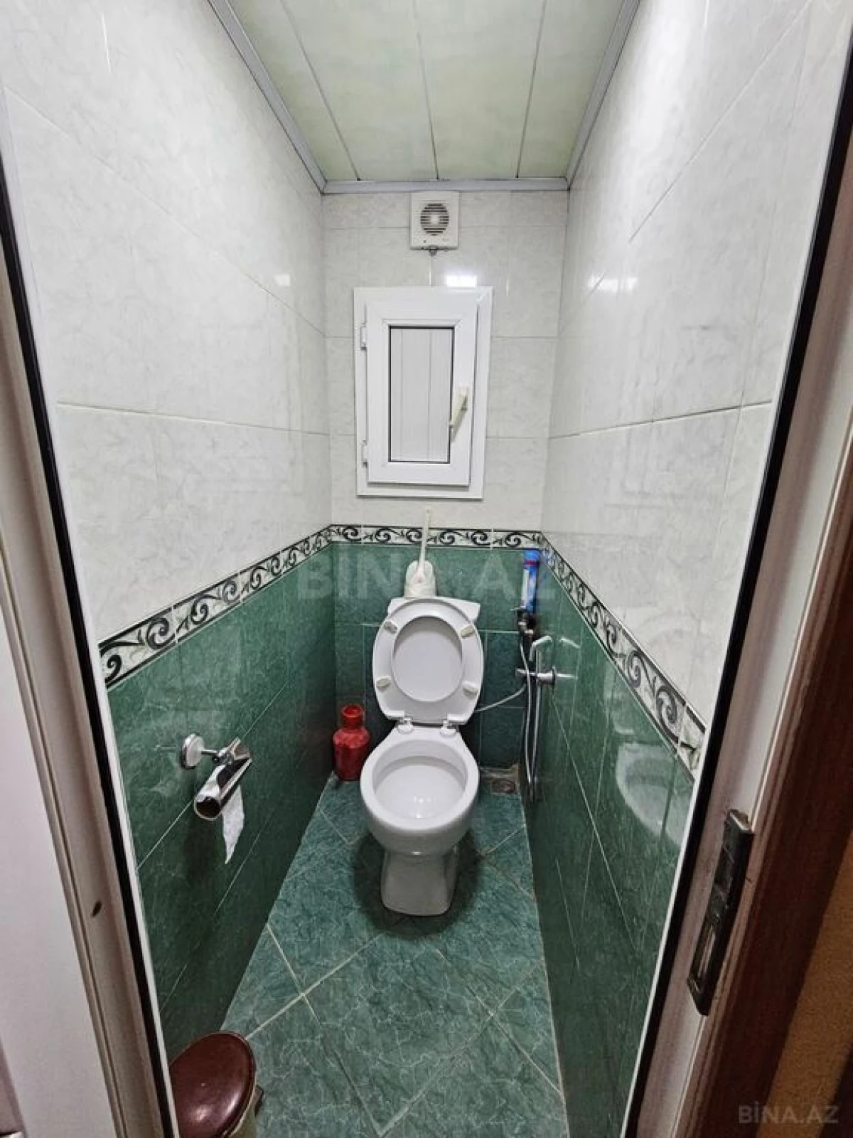 Satılır 5 otaqlı mənzil 125 m²