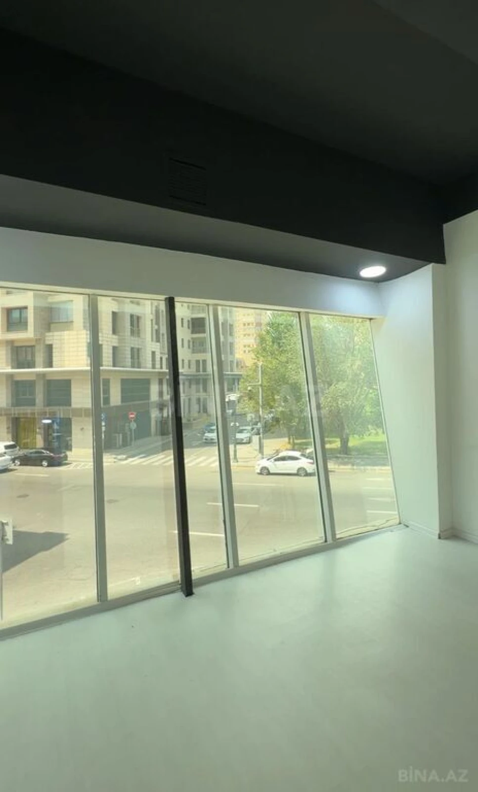 Kirayə verilir obyekt 100 m²