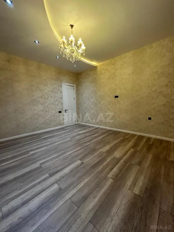 Satılır 6 otaqlı həyət evi 290 m²