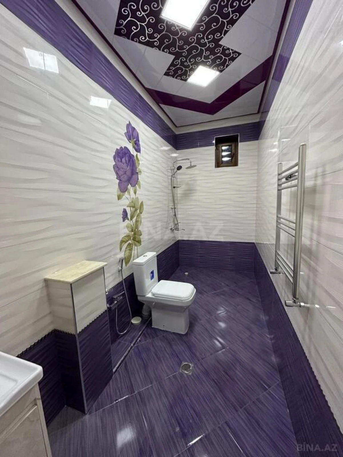 Satılır 6 otaqlı həyət evi 290 m²