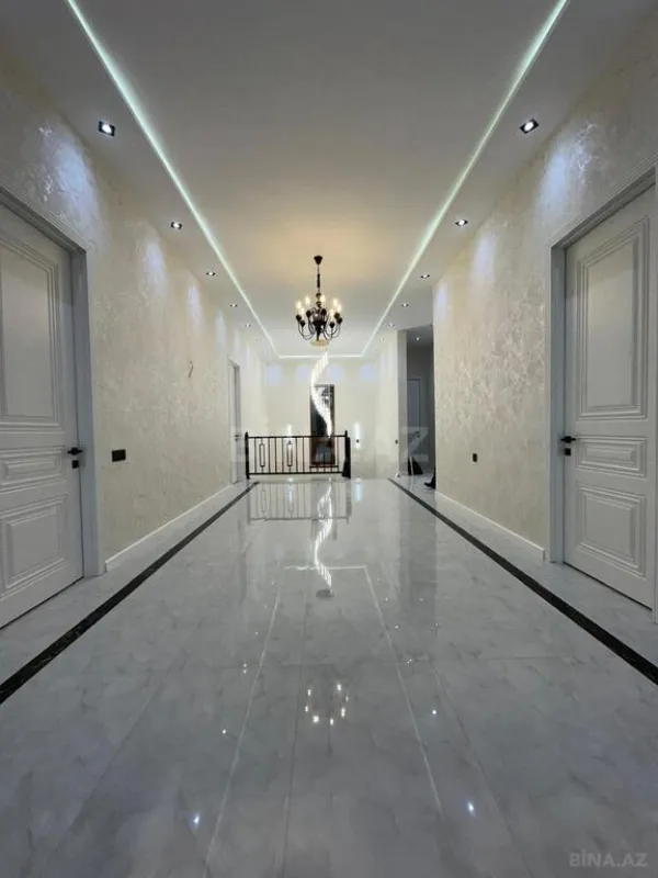 Satılır 6 otaqlı həyət evi 290 m²