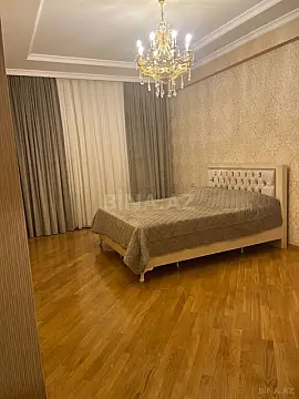 Kirayə verilir 3 otaqlı mənzil 145 m²