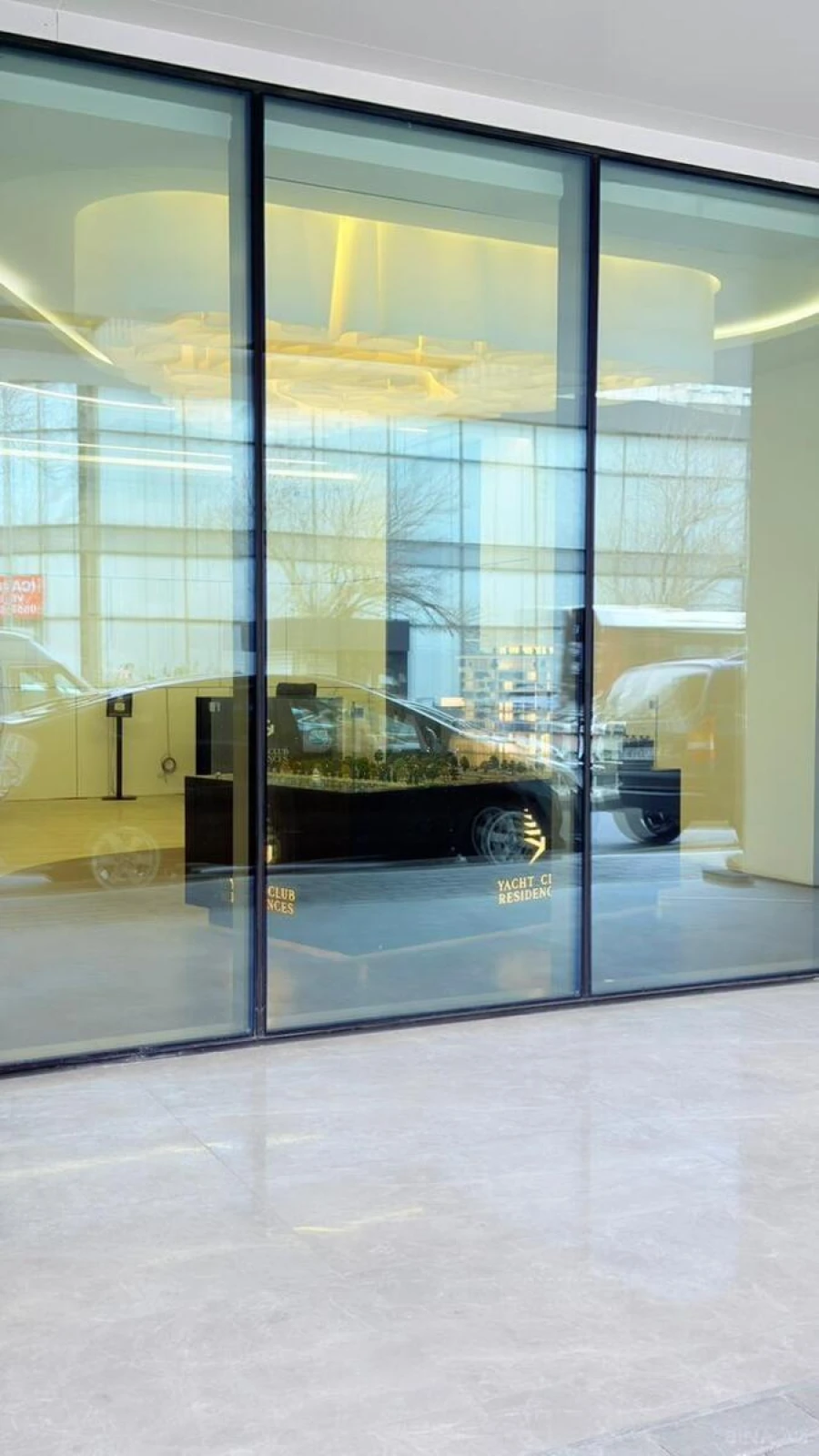 Satılır 4 otaqlı mənzil 238.2 m²