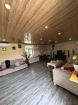 Satılır 5 otaqlı həyət evi 140 m²