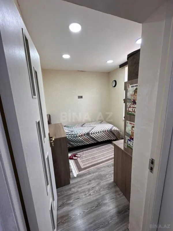 Satılır 5 otaqlı həyət evi 140 m²