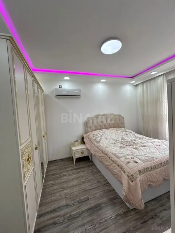 Satılır 5 otaqlı həyət evi 140 m²