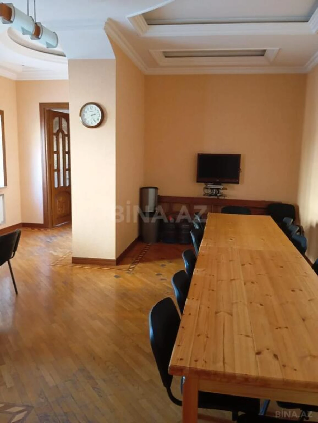 Kirayə verilir 5 otaqlı ofis 300 m²